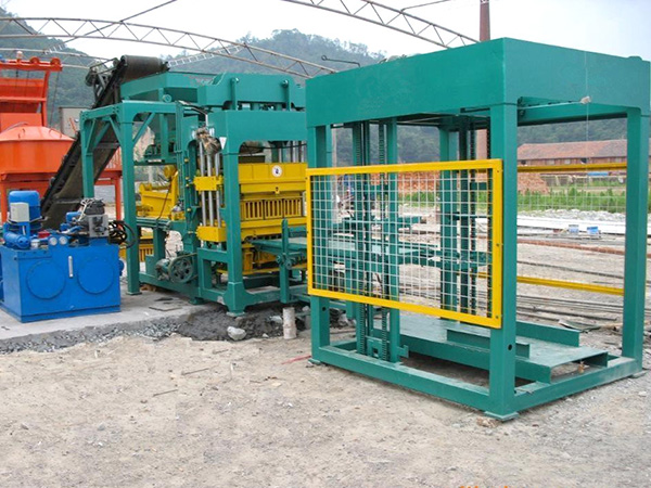 QT8-15-hydraulic-block-making-machine