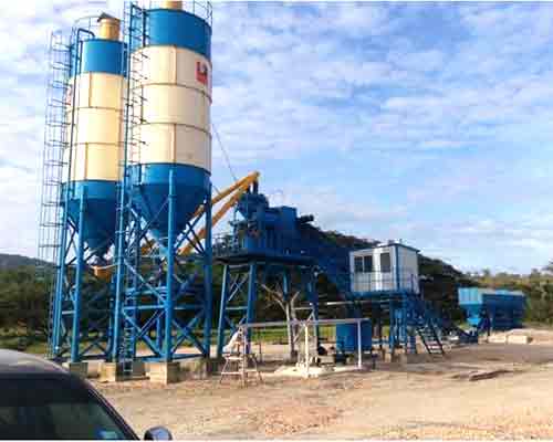 Wet batch concrete plant machine