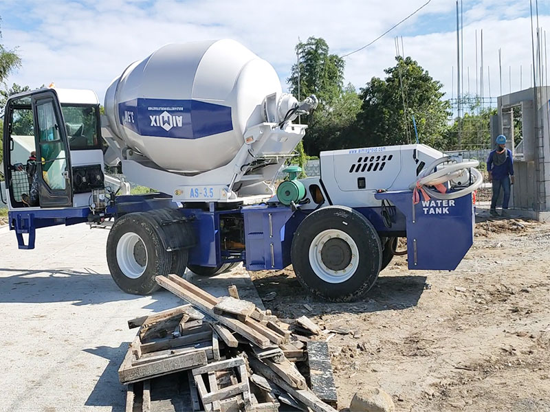 Mixer Beton Self Loading Mixer-sent-to-Russia-for-house-construction