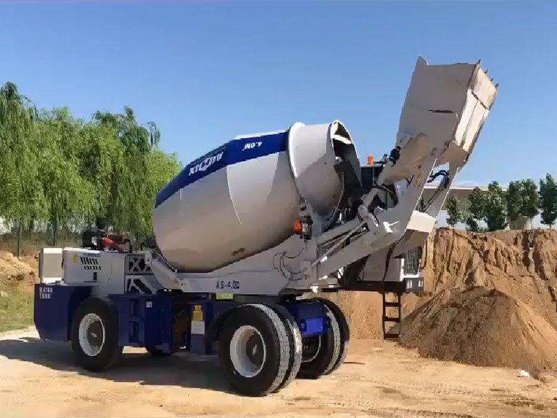 discharging of the self loading concrete mixer truck